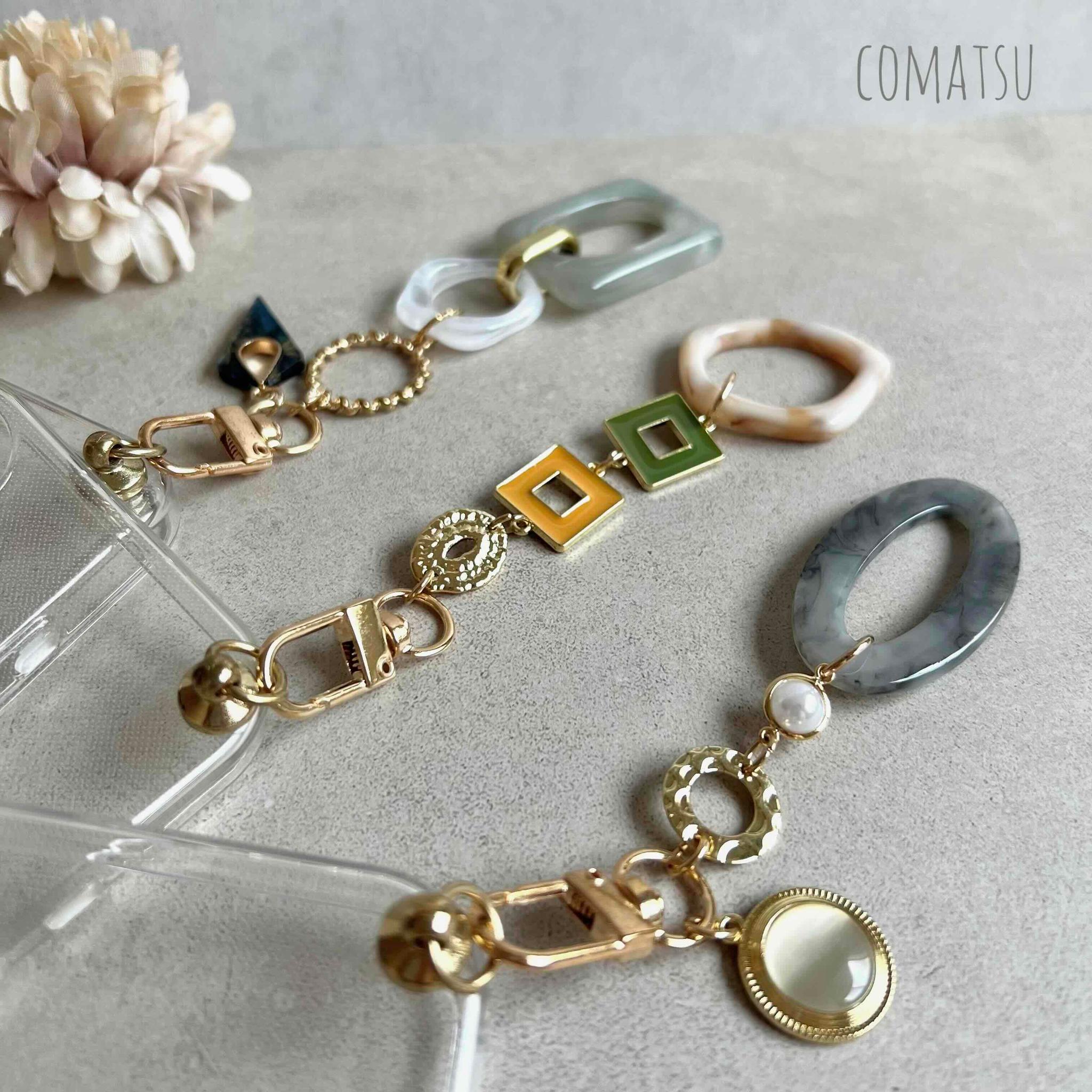 Classical３ ストラップ付きスマホケース スマホストラップ付きカバー